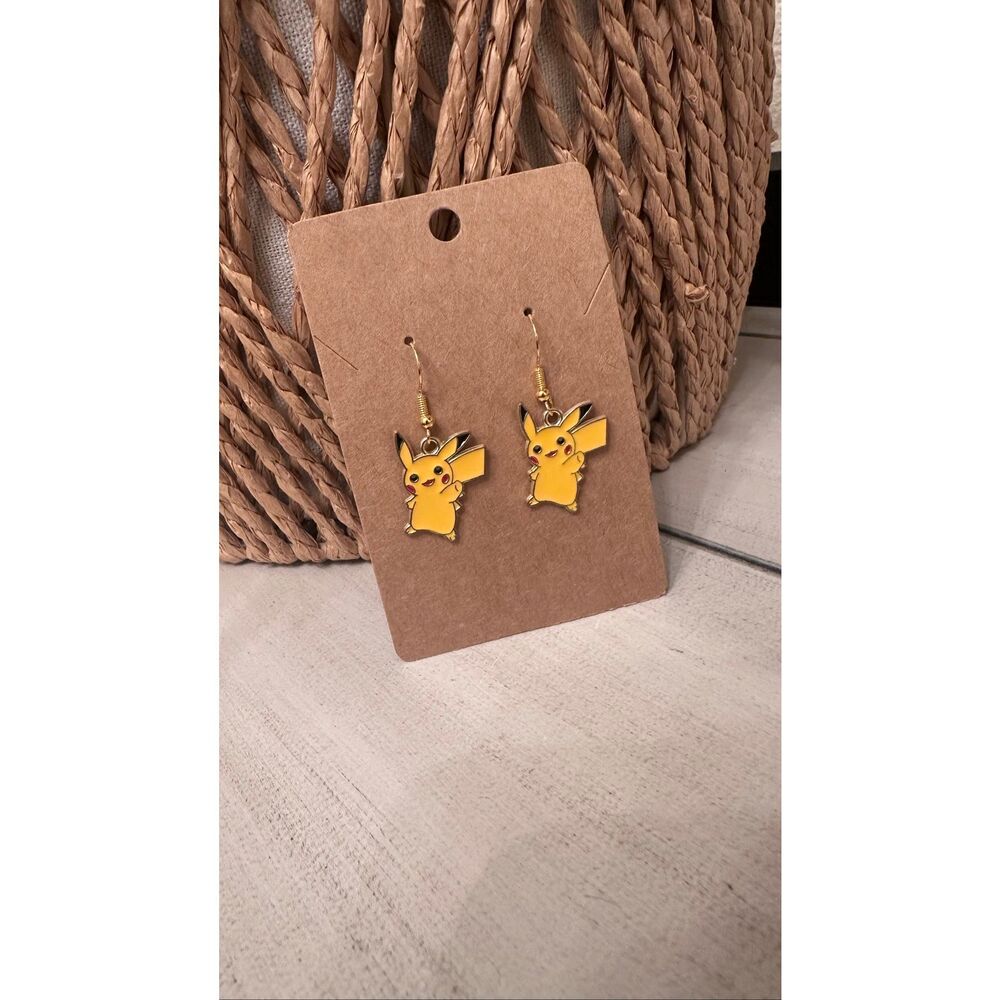 pokémon Pikachu Dangle Drop Yellow Girlie Earrings New